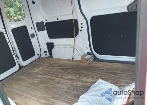 2015 Nissan Nv200 S из США, поврежденный, VIN 3N6CM0KN5FK729393